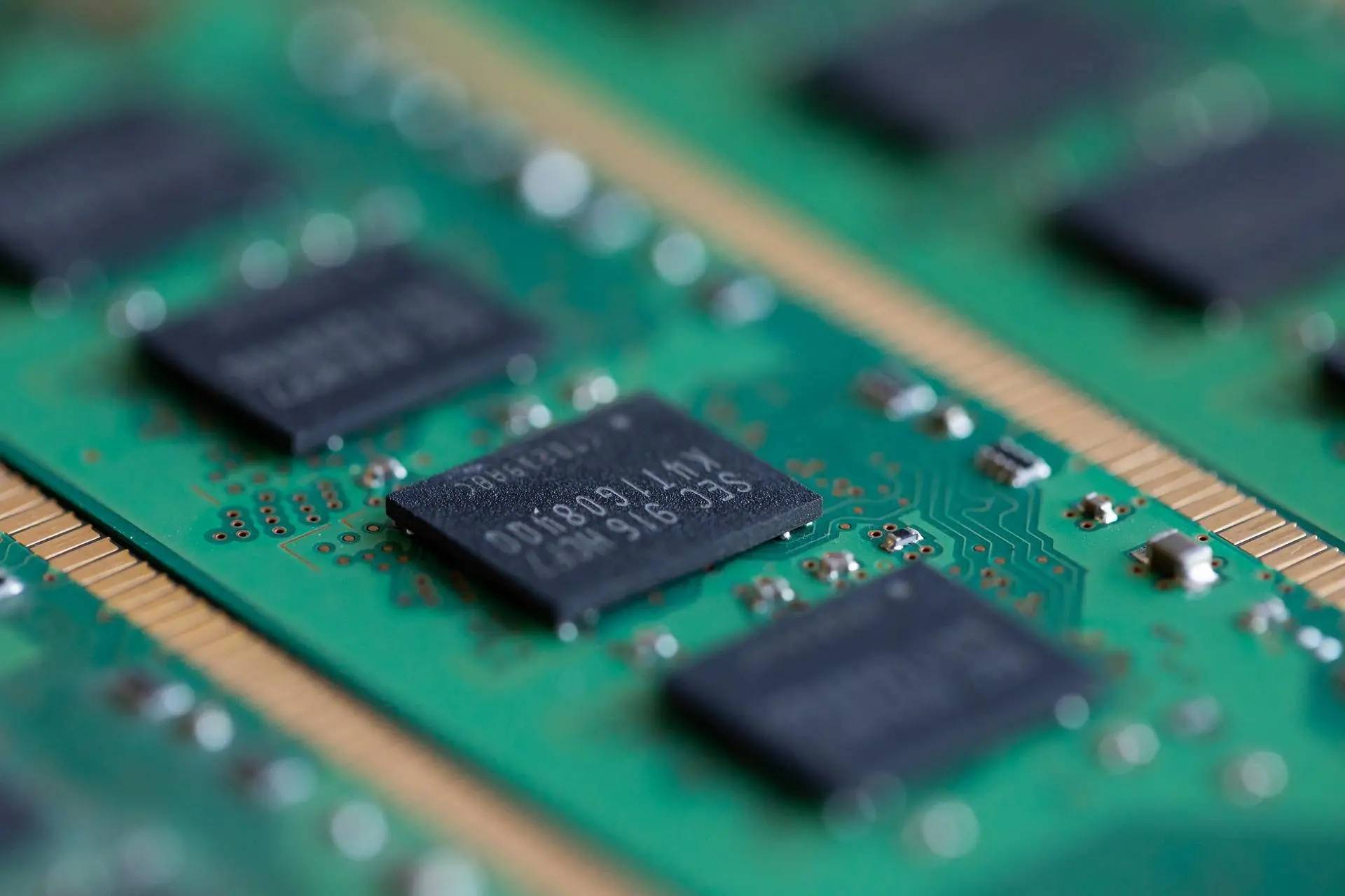 存儲器原廠嚴(yán)控出貨,！NAND Wafer已開始逐日報價